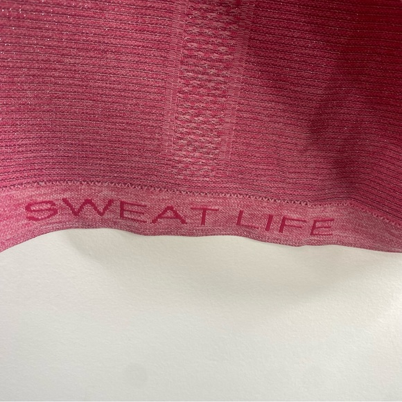 Lululemon Size 8 Swiftly Size Longsleeve Sparkly Pink Shirt Silverecent - Picture 6 of 7